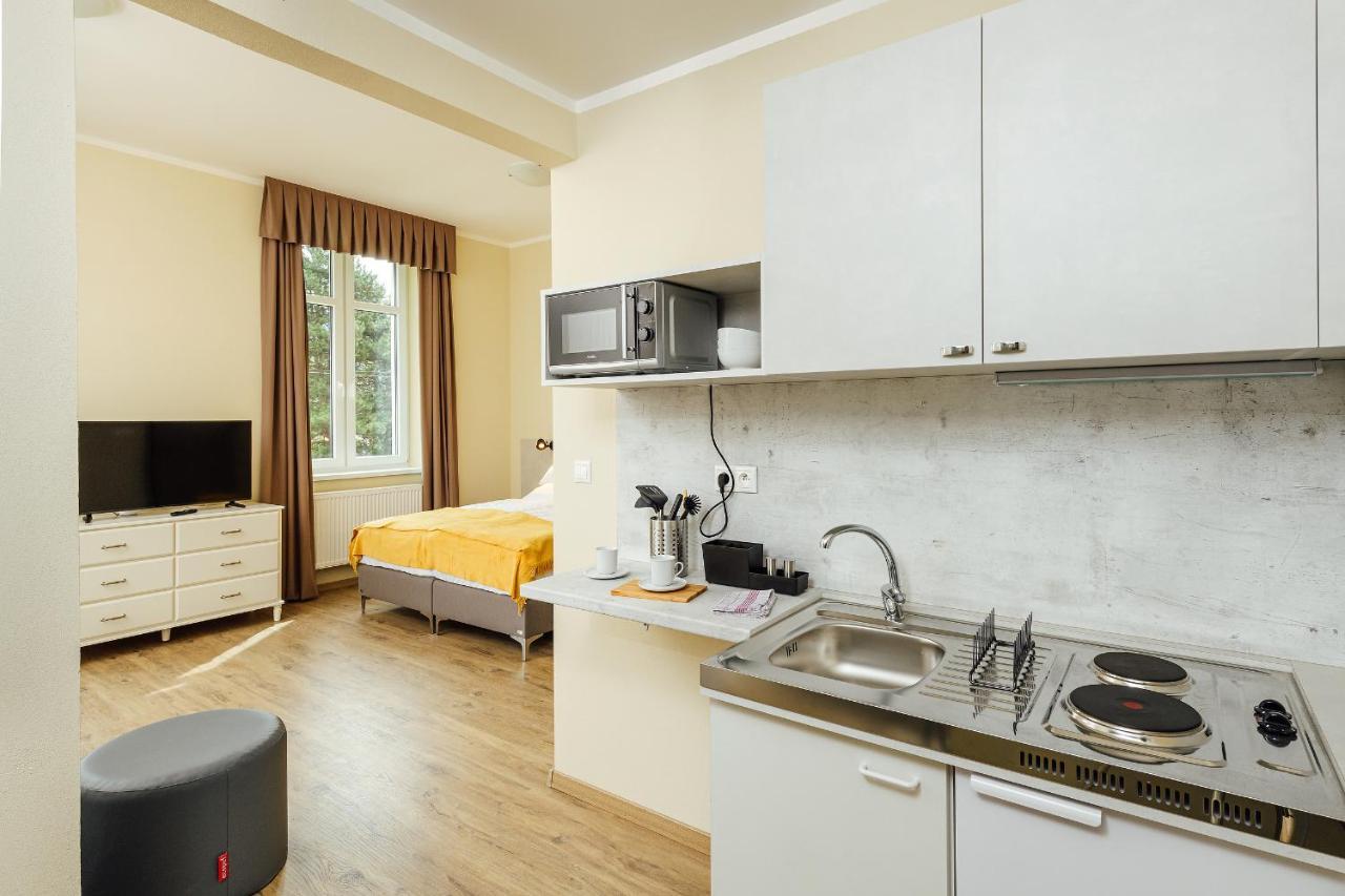 Apartmanovy Dom Grand - Contactless Check In トレンチアンスケ・テプリツェ エクステリア 写真